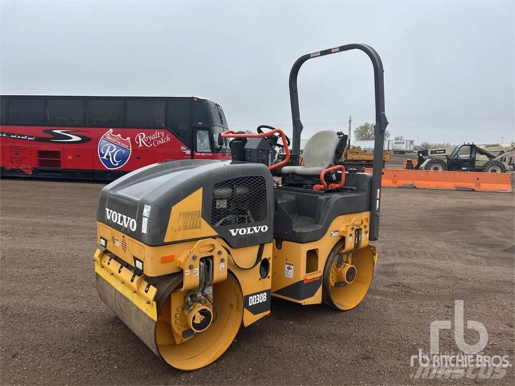 Volvo DD30B Двойни барабанни ролки
