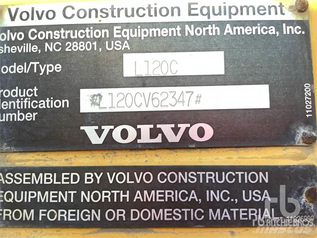 Volvo L120C Колесни товарачи