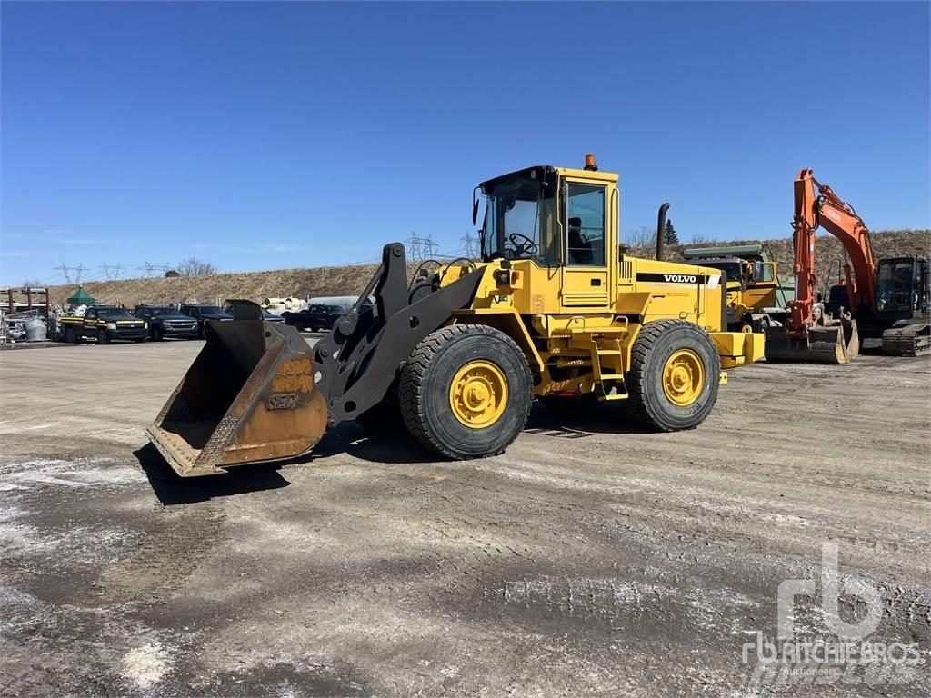 Volvo L90C Колесни товарачи