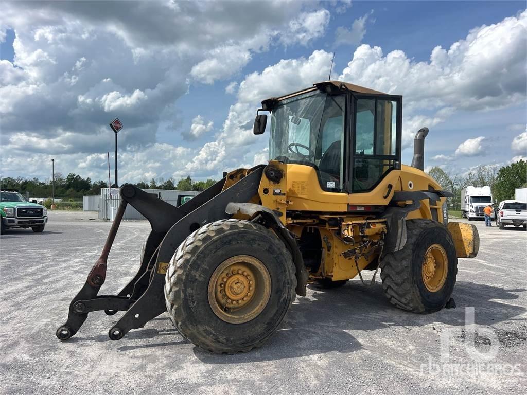 Volvo L90G Колесни товарачи