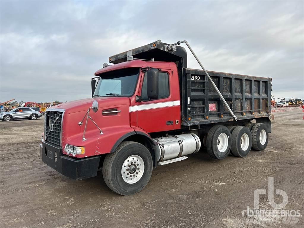 Volvo VHD Самосвал