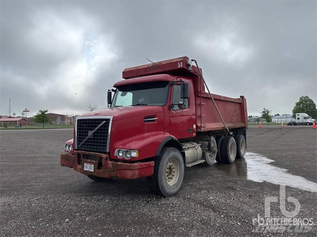 Volvo VHD Самосвал