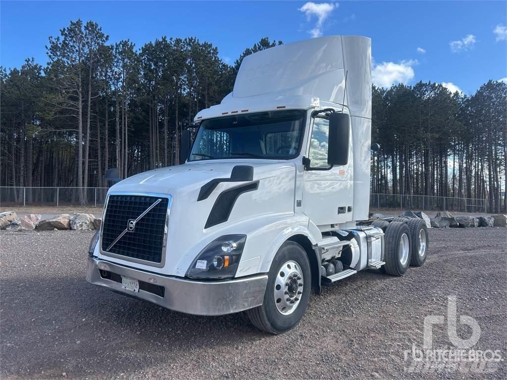 Volvo VNL Влекачи