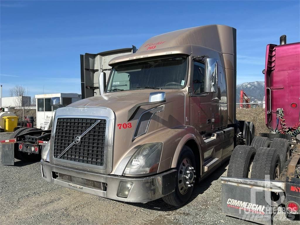Volvo VNL Влекачи