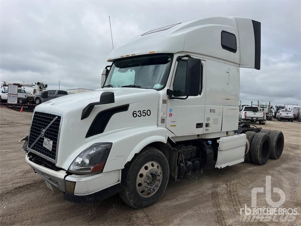 Volvo VNL Влекачи