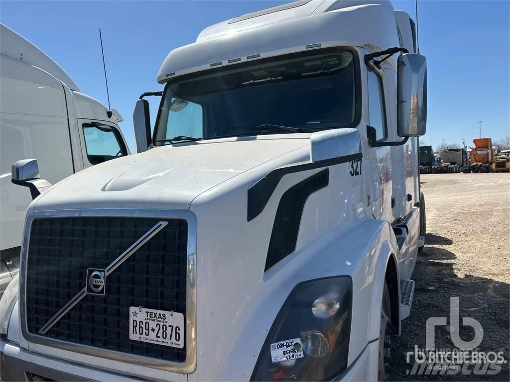 Volvo VNL Влекачи
