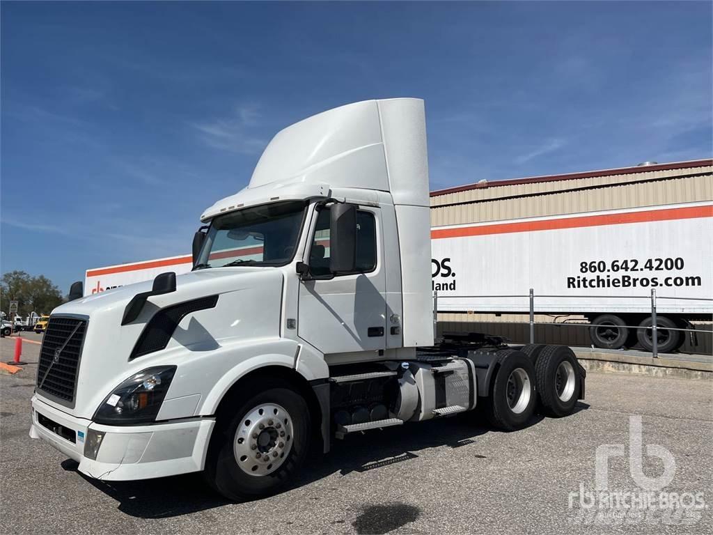 Volvo VNL Влекачи