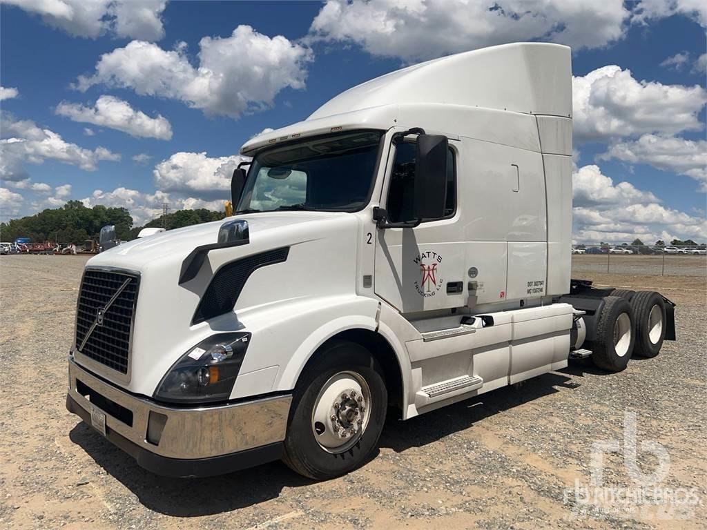 Volvo VNL Влекачи