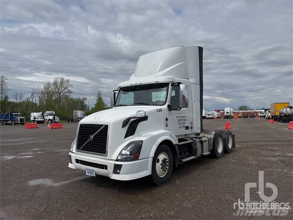 Volvo VNL Влекачи