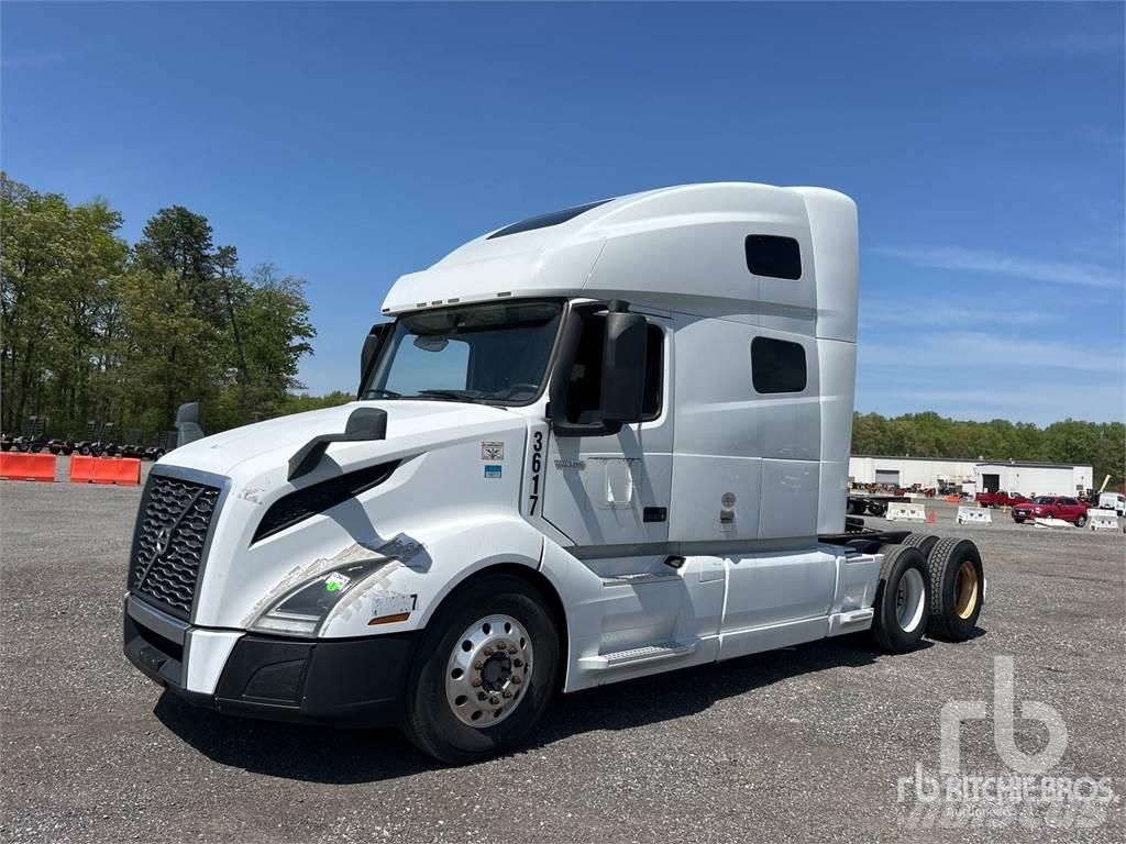 Volvo VNL300 Влекачи