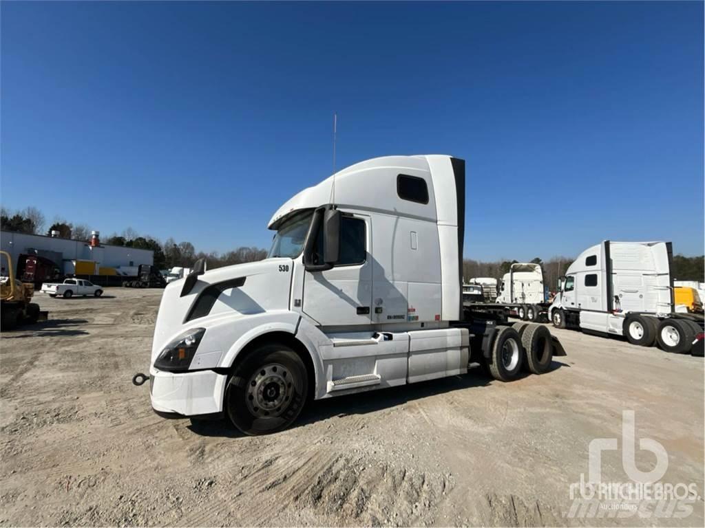 Volvo VNL670 Влекачи