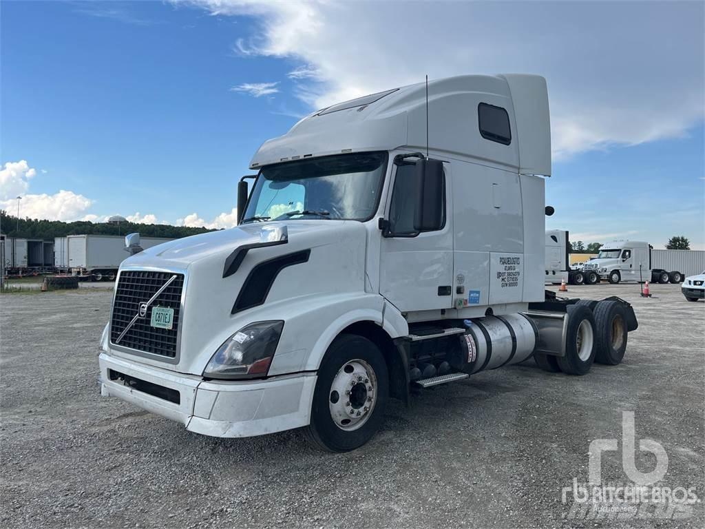 Volvo VNL670 Влекачи