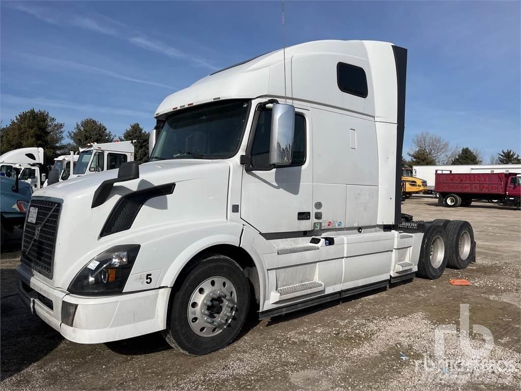 Volvo VNL670 Влекачи
