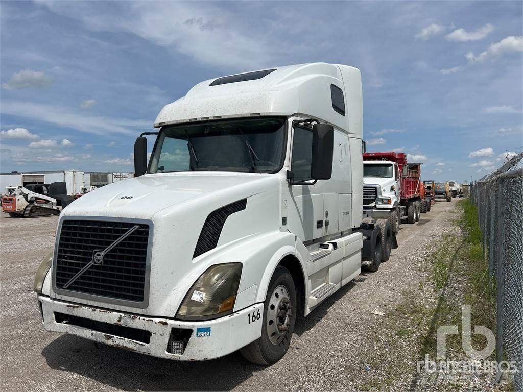 Volvo VNL670 Влекачи