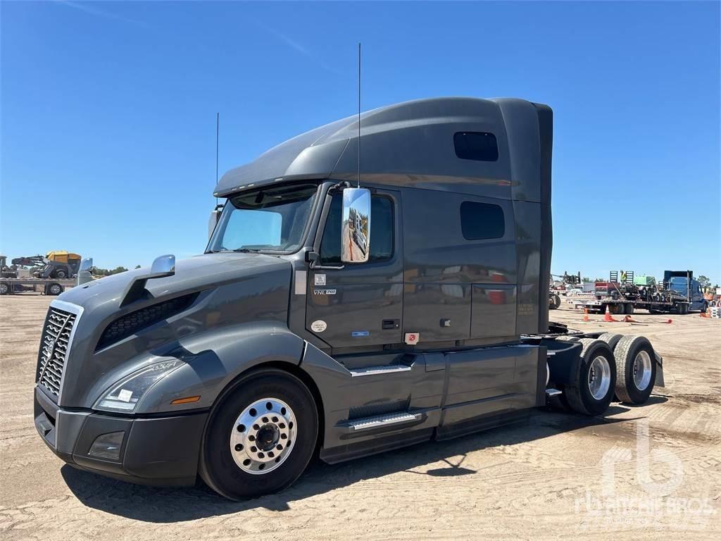 Volvo VNL760 Влекачи