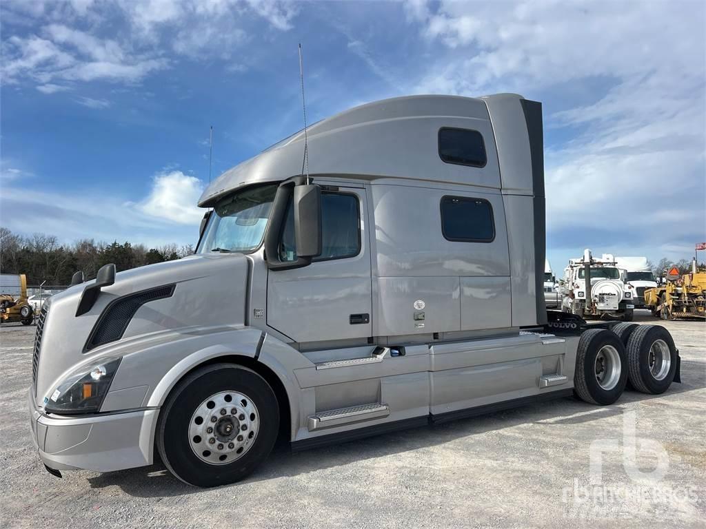 Volvo VNL780 Влекачи