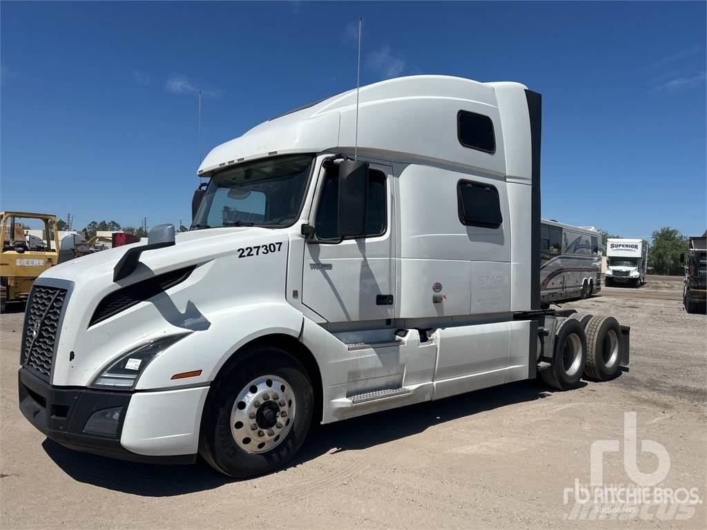 Volvo VNL860 Влекачи