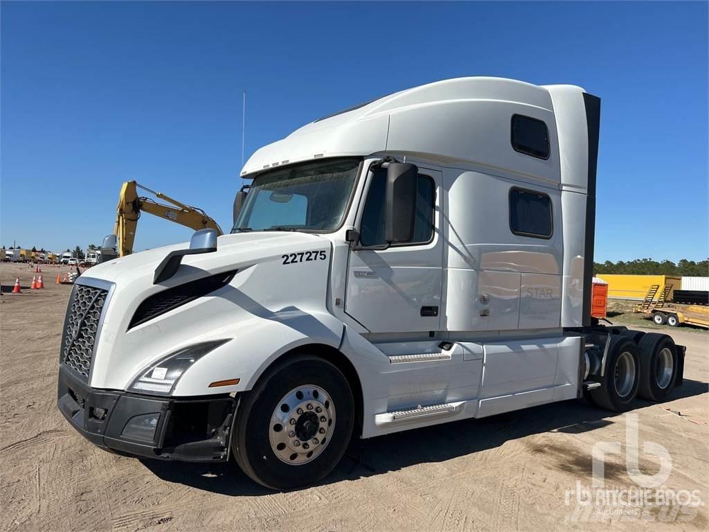 Volvo VNL860 Влекачи