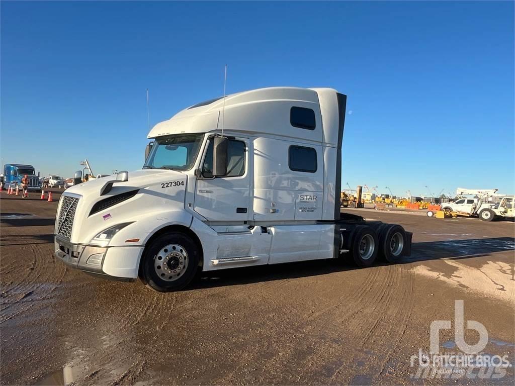 Volvo VNL860 Влекачи