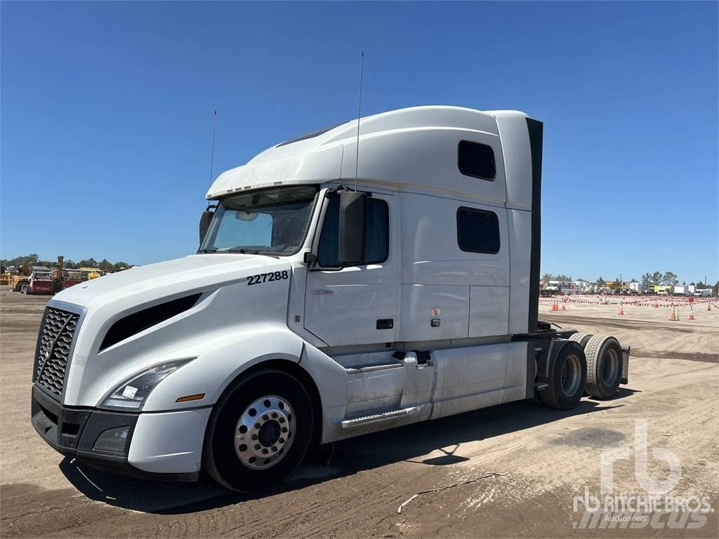 Volvo VNL860 Влекачи