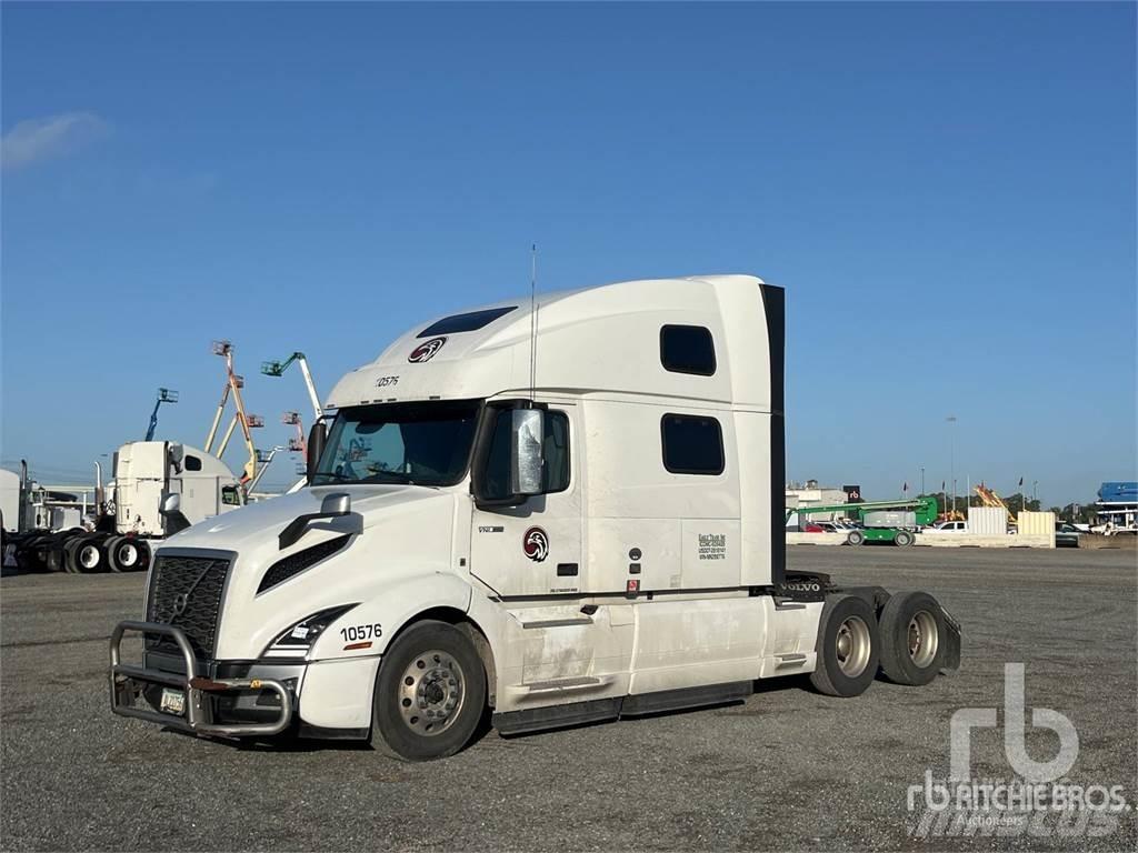 Volvo VNL860 Влекачи