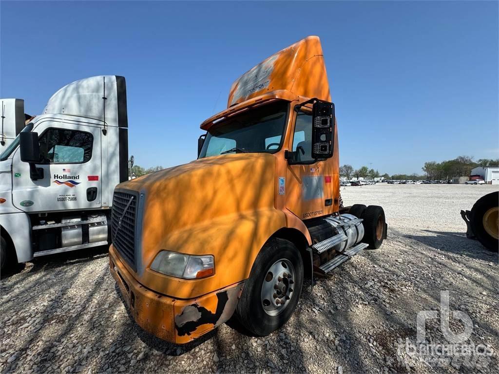 Volvo VNM Влекачи