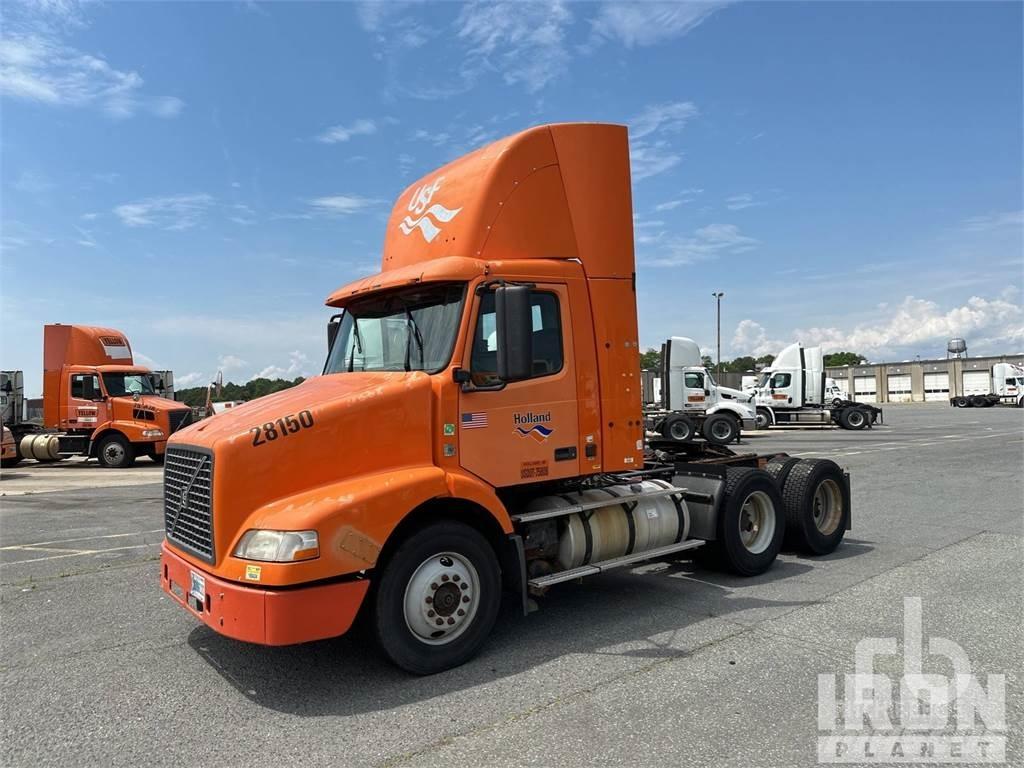 Volvo VNM Влекачи