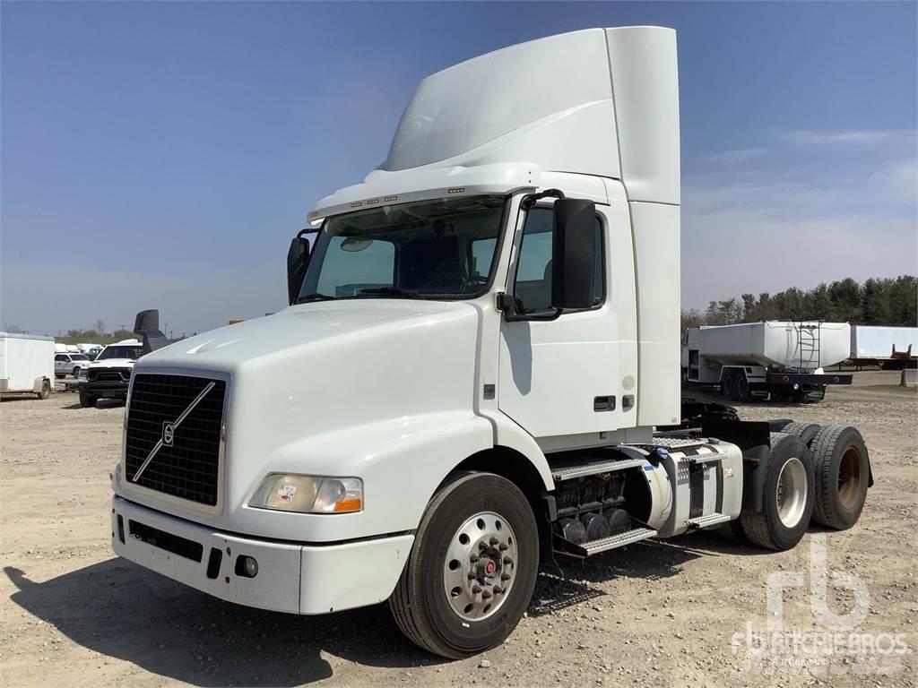 Volvo VNM Влекачи