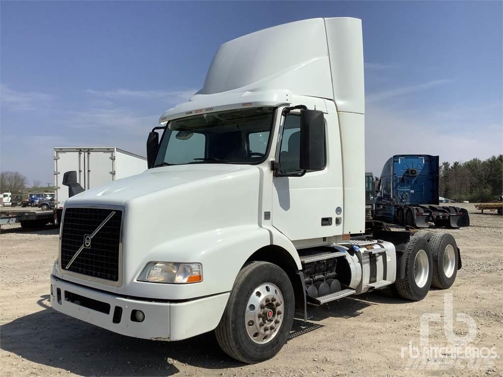 Volvo VNM Влекачи