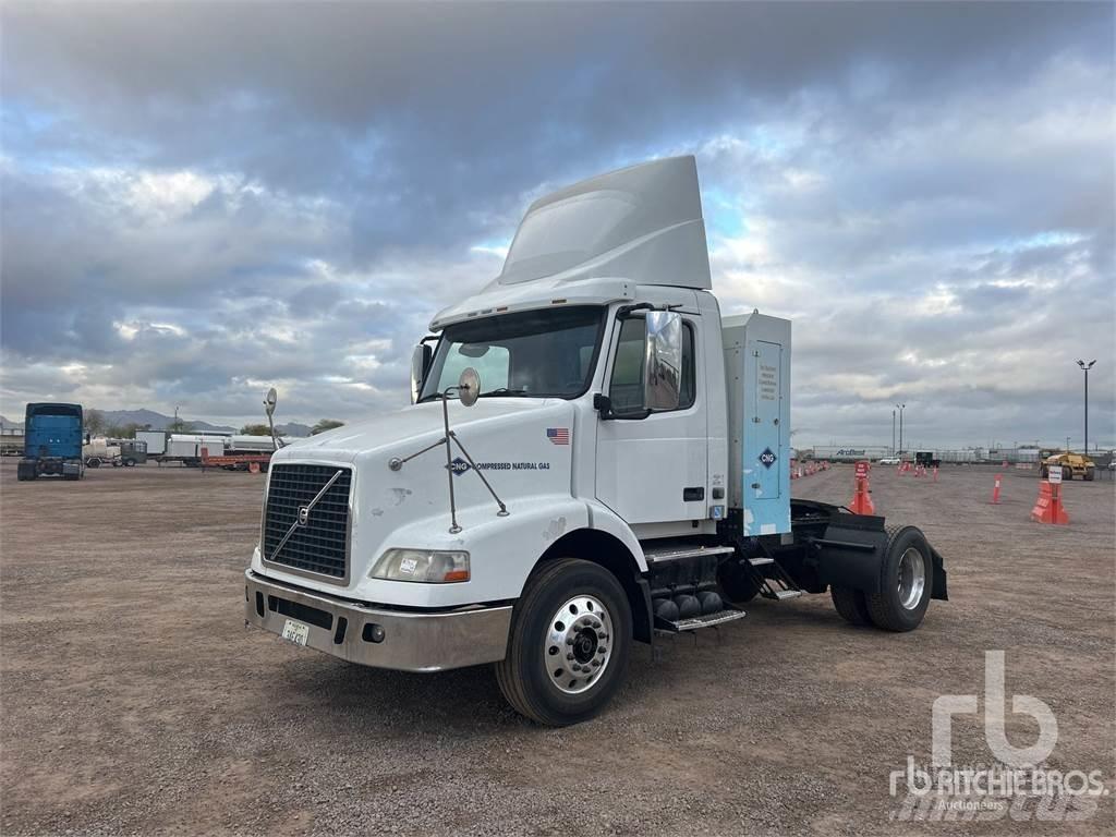 Volvo VNM Влекачи