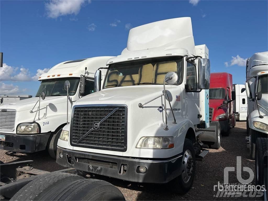 Volvo VNM Влекачи