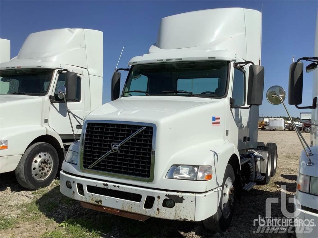 Volvo VNM Влекачи