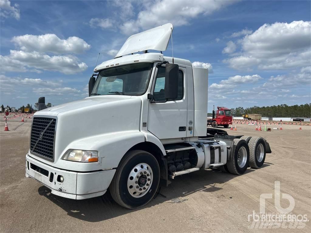 Volvo VNM200 Влекачи