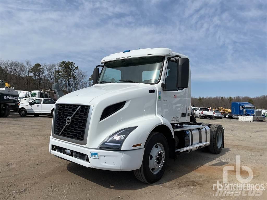 Volvo VNR Влекачи