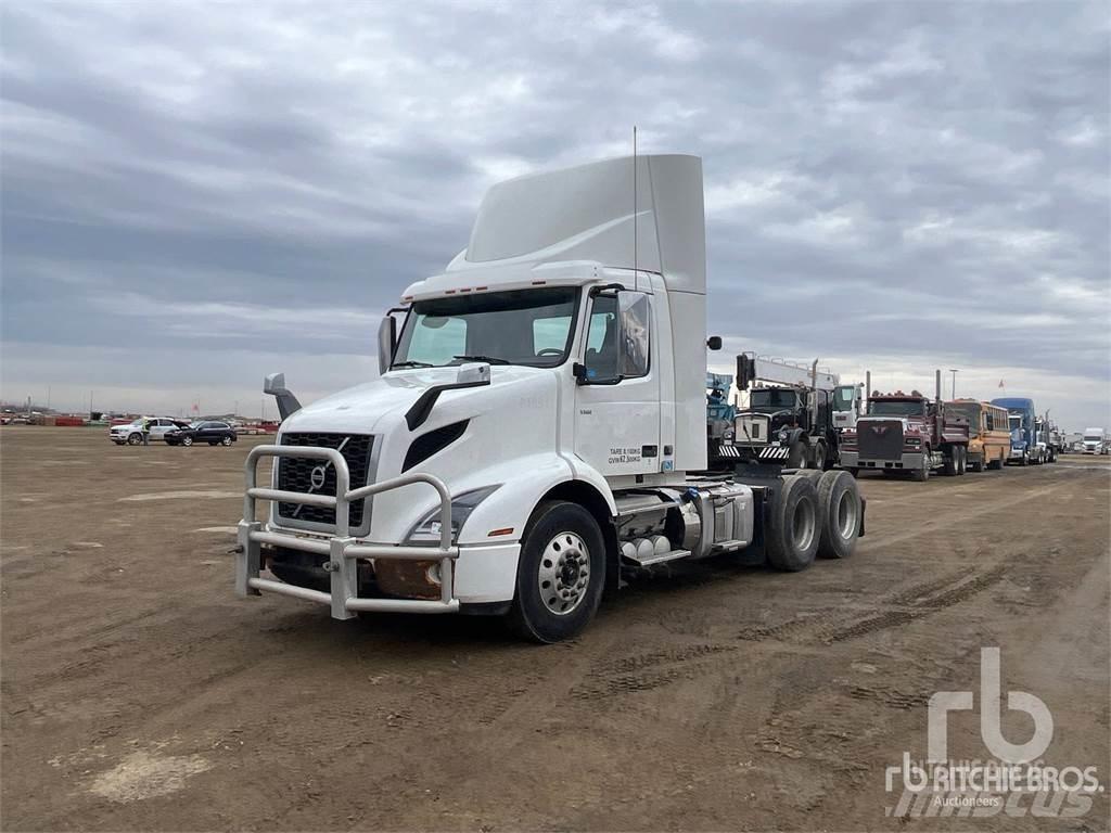 Volvo VNR Влекачи