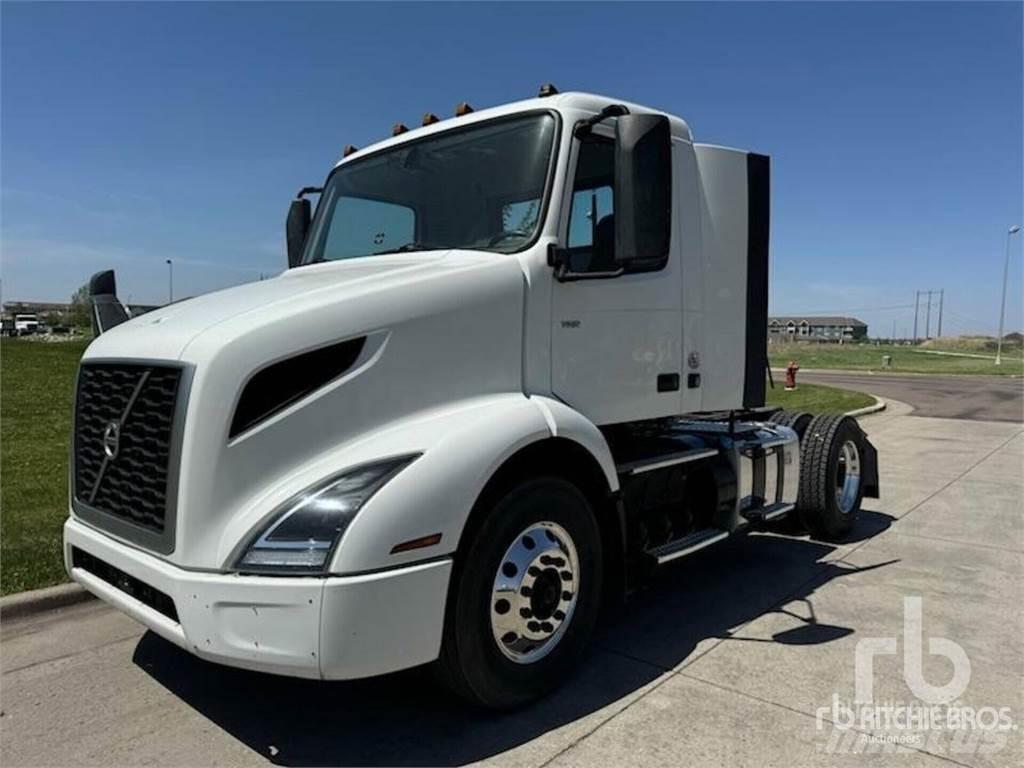 Volvo VNR Влекачи
