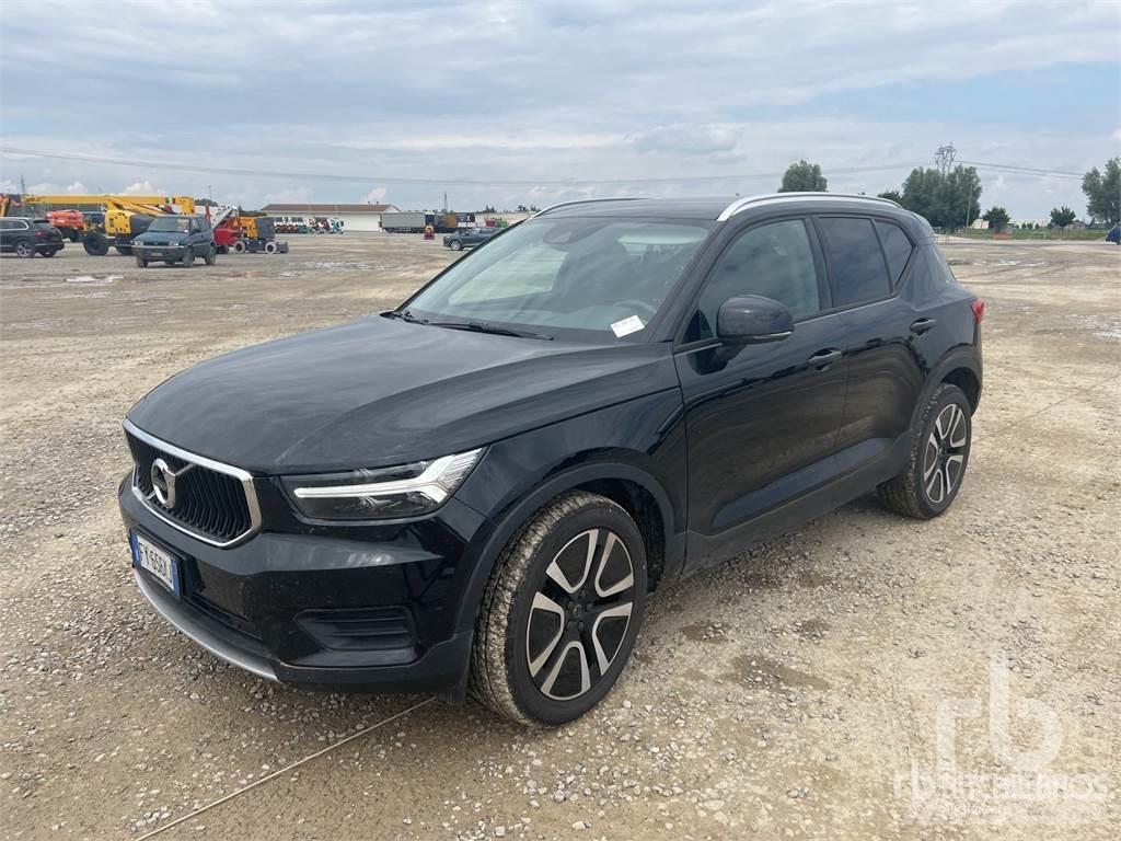 Volvo XC40 Пикапи