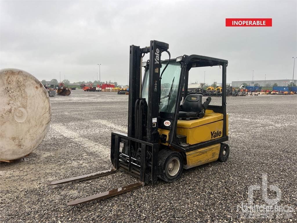 Yale ERP30ALF Електрически вилични кари-повдигачи
