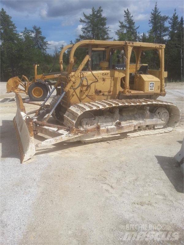 CAT D6D LGP Верижни булдозери
