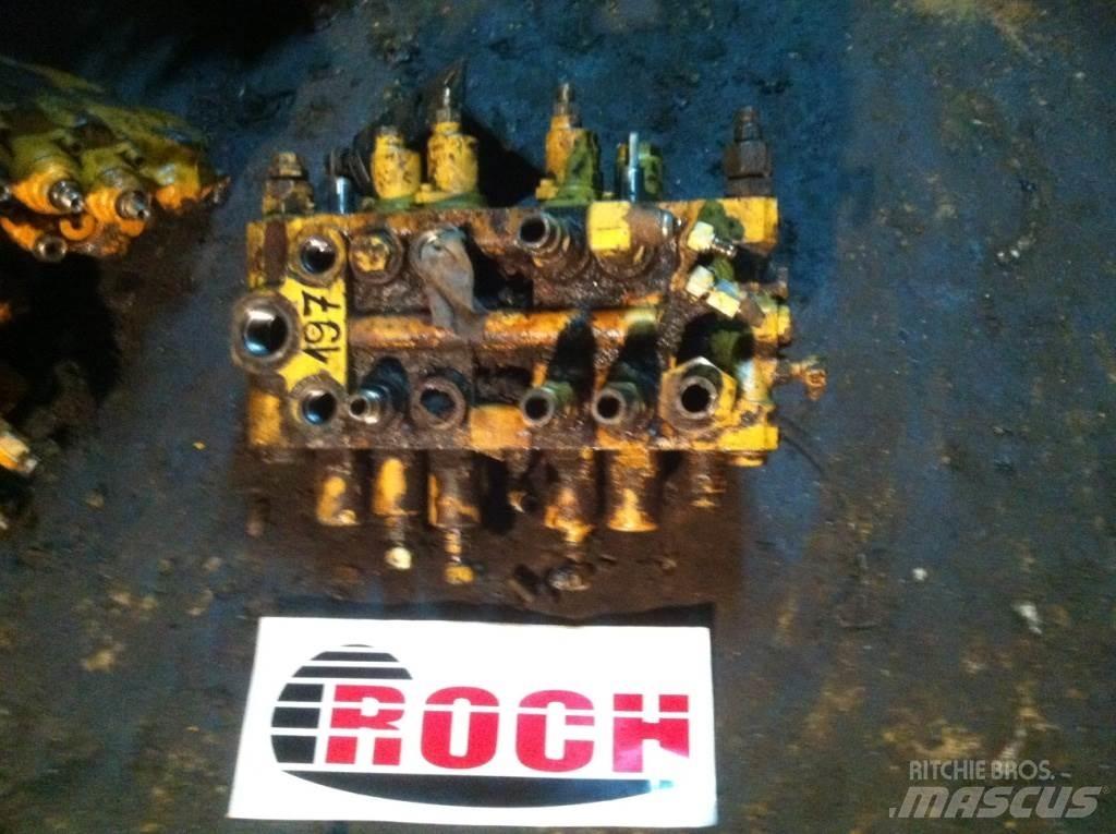 Komatsu BRAK OZNACZEŃ Хидравлични