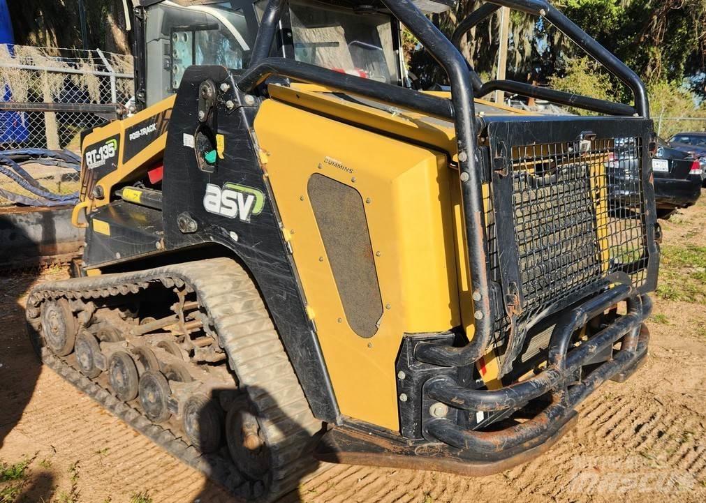 ASV RT135F Мини товарачи
