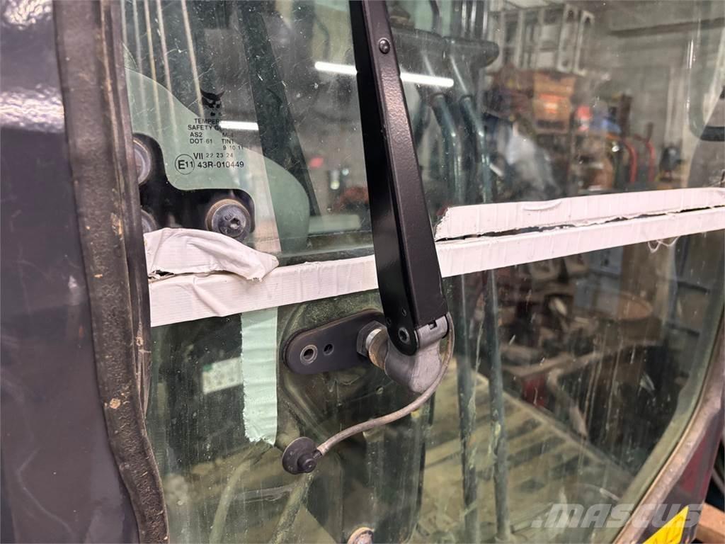 Bobcat E35I Верижен екскаватор