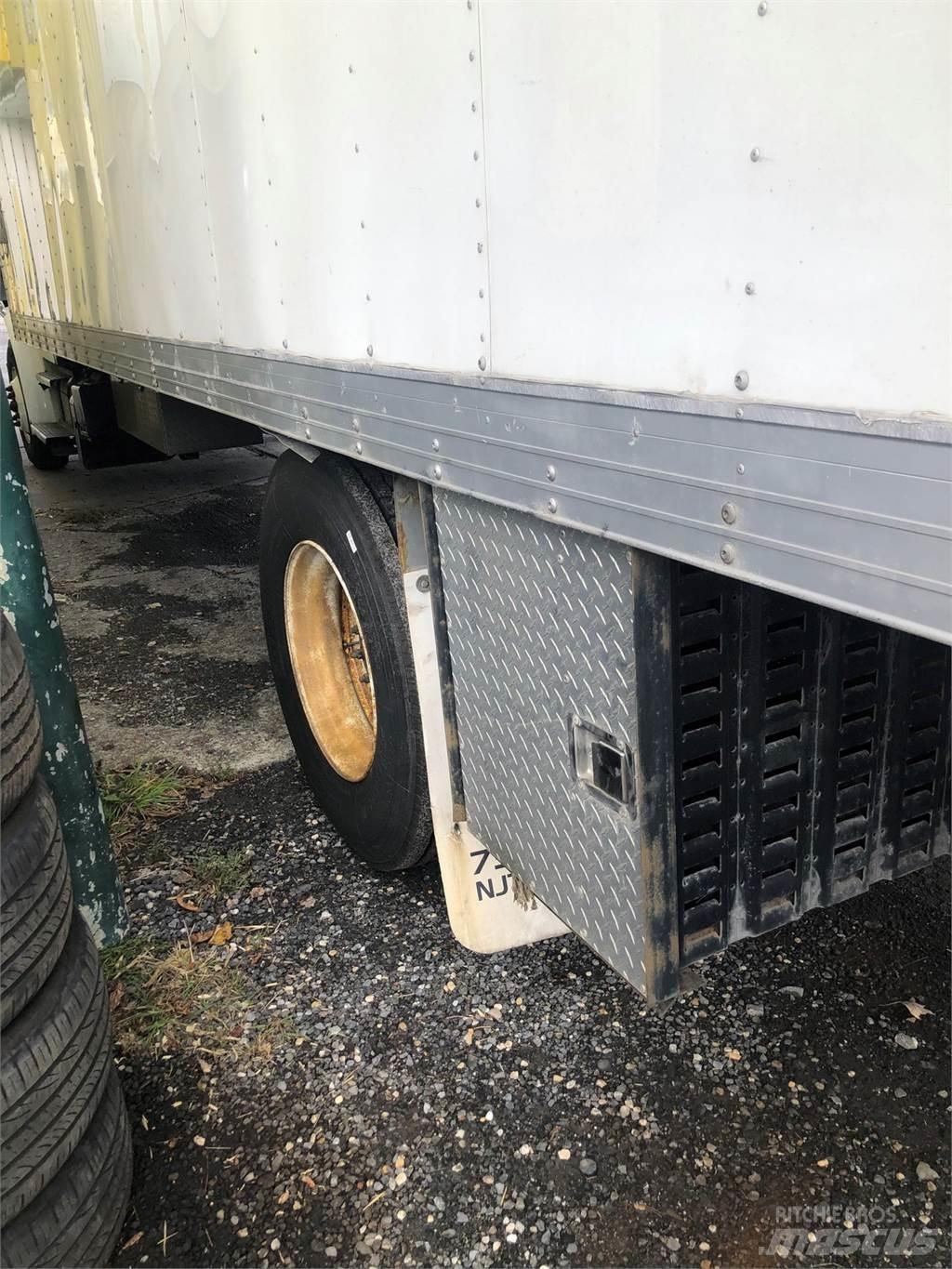 Freightliner M2 Други