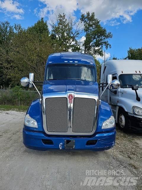 Kenworth T680 Влекачи