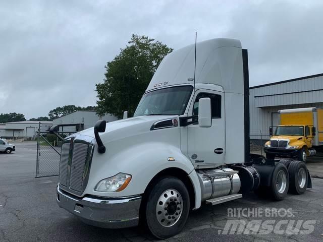 Kenworth T680 Влекачи