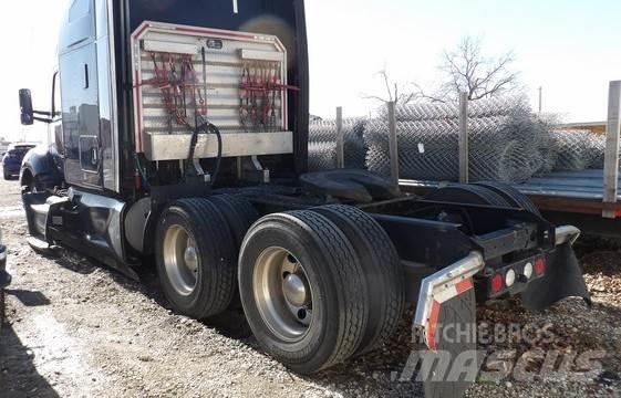 Kenworth T680 Влекачи