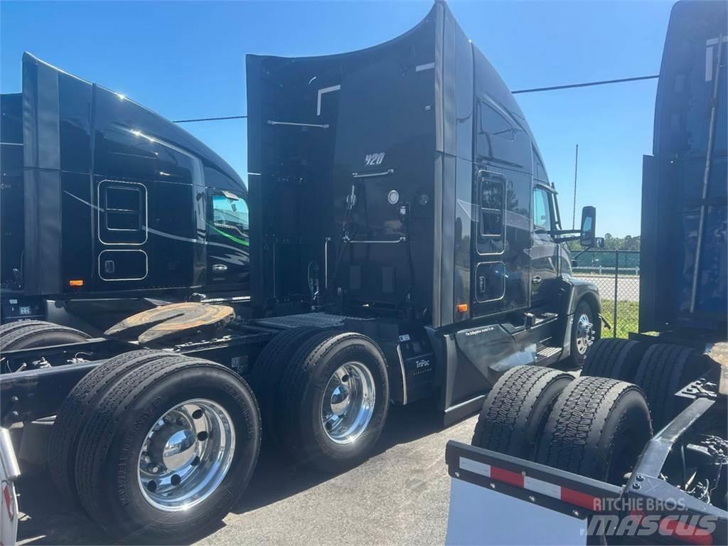 Kenworth T680 Влекачи