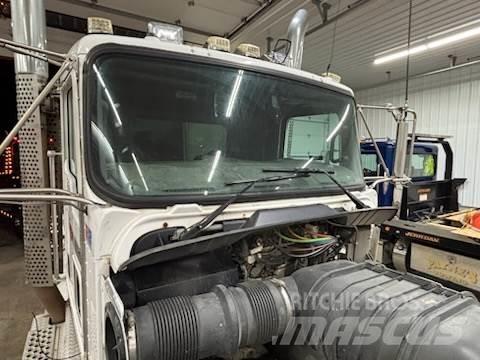 Kenworth T800W Влекачи