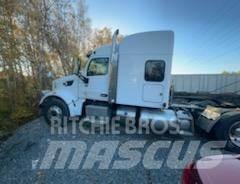 Peterbilt 567 Влекачи