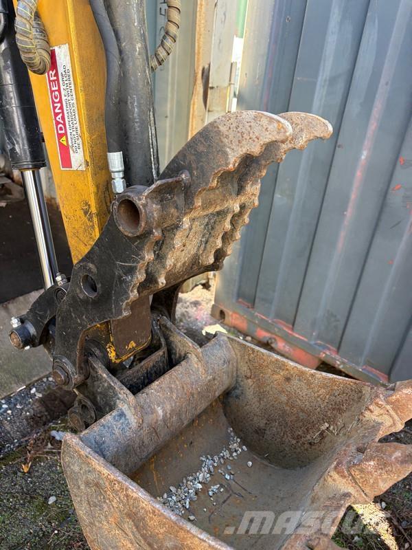 Sany SY16C Мини екскаватори < 7 т